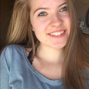 Meet your Posher, Katelyn